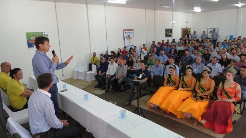 Presidente da Emater representa o Governador no Forum